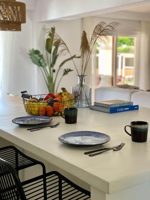 Celebrate Life'S Precious Moments At Can Saca! Sant Jordi de ses Salines Eksteriør bilde